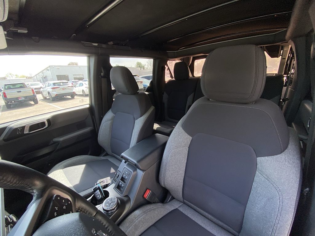 Thumbnail: 2021 Ford Bronco - 8