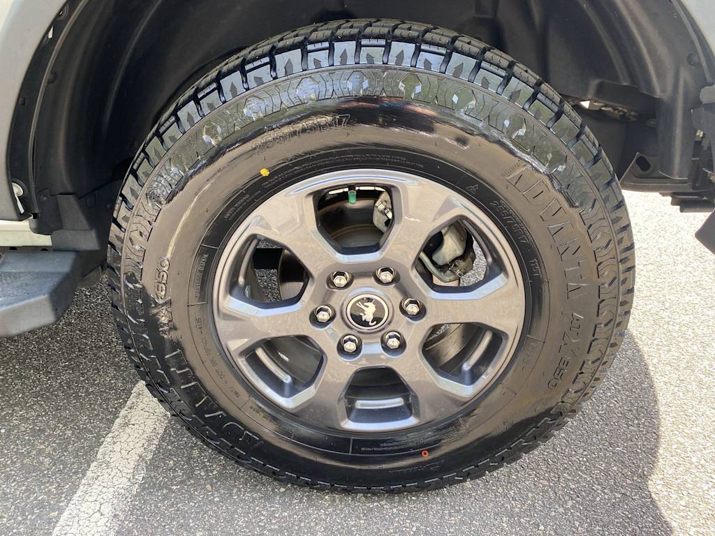 Thumbnail: 2021 Ford Bronco - 21