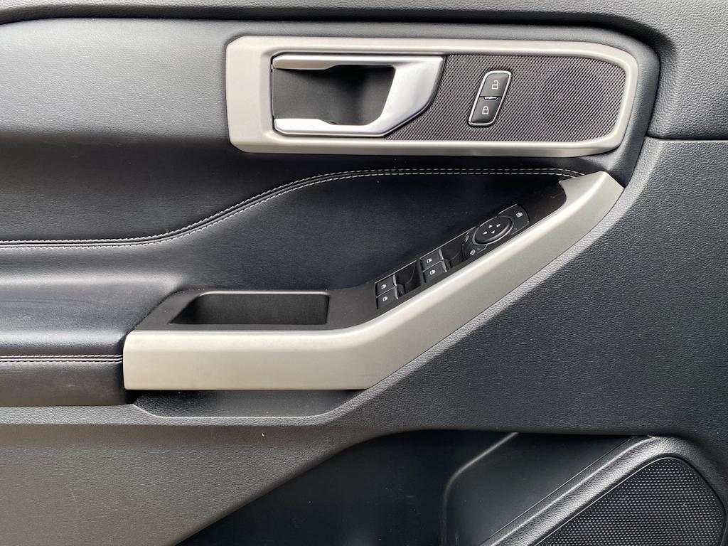 Thumbnail: 2021 Ford Explorer - 24