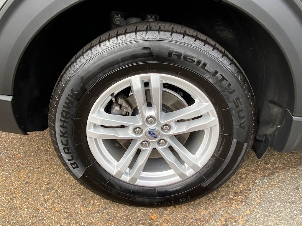 Thumbnail: 2021 Ford Explorer - 21