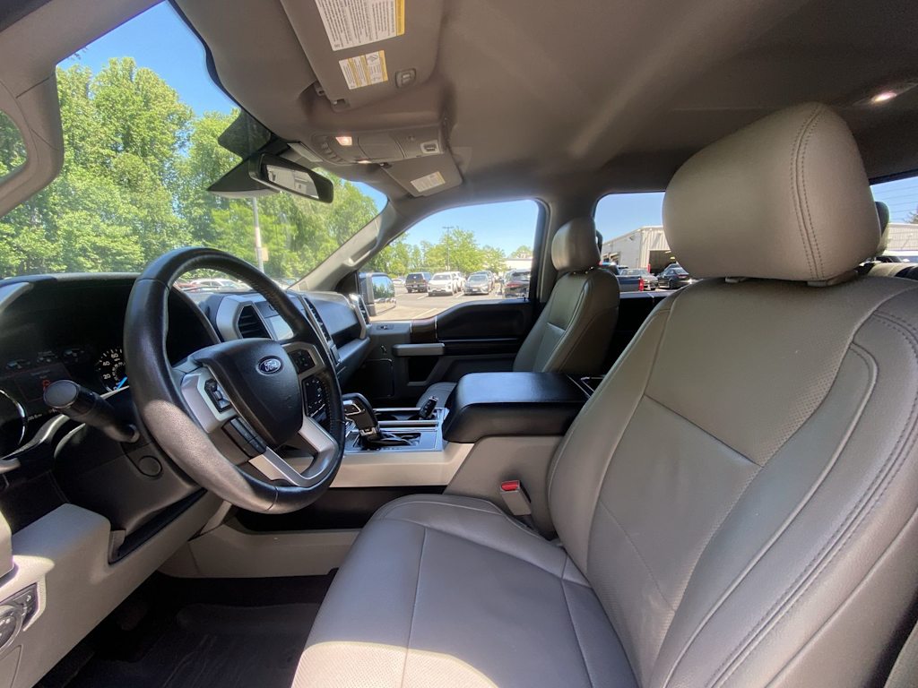 Thumbnail: 2017 Ford F-150 - 9