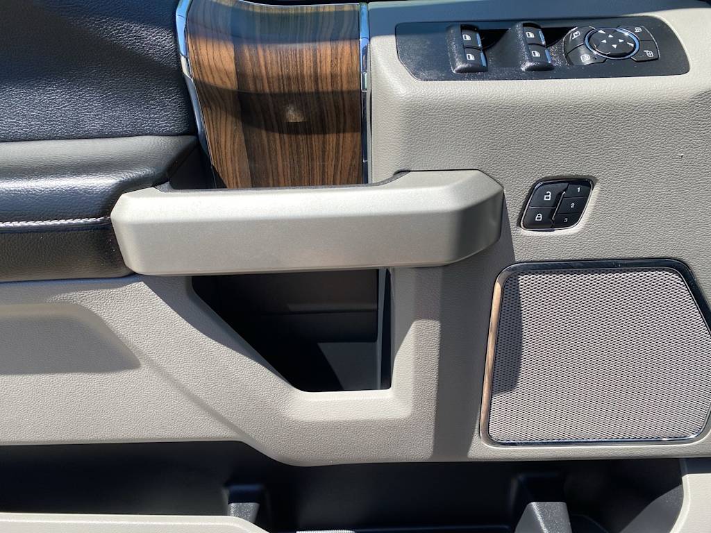 Thumbnail: 2017 Ford F-150 - 27