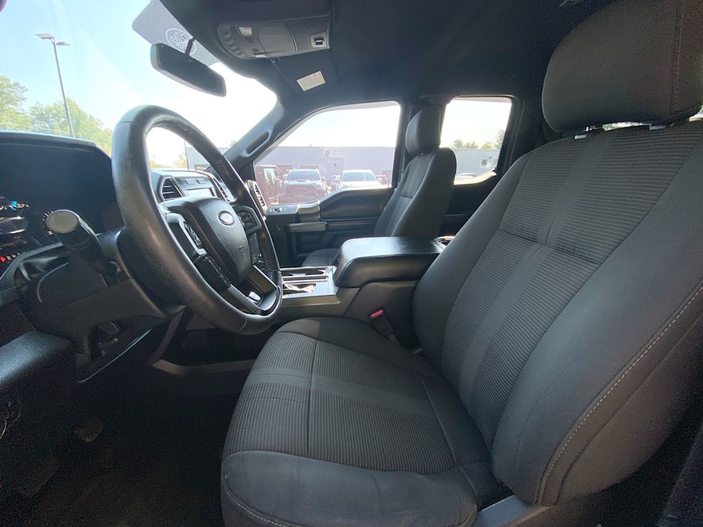 Thumbnail: 2016 Ford F-150 - 9