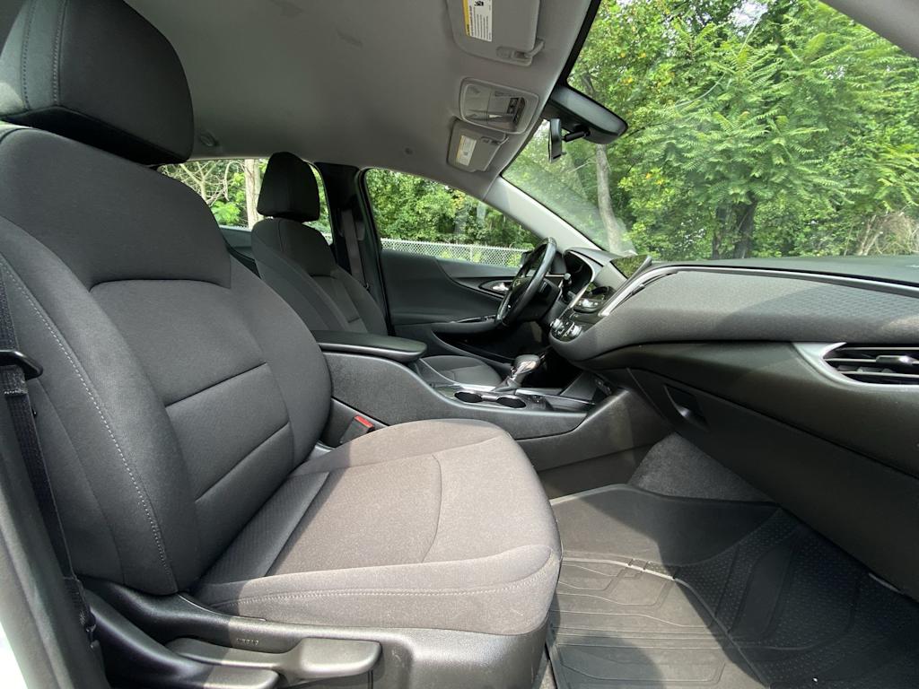 Thumbnail: 2021 Chevrolet Malibu - 11