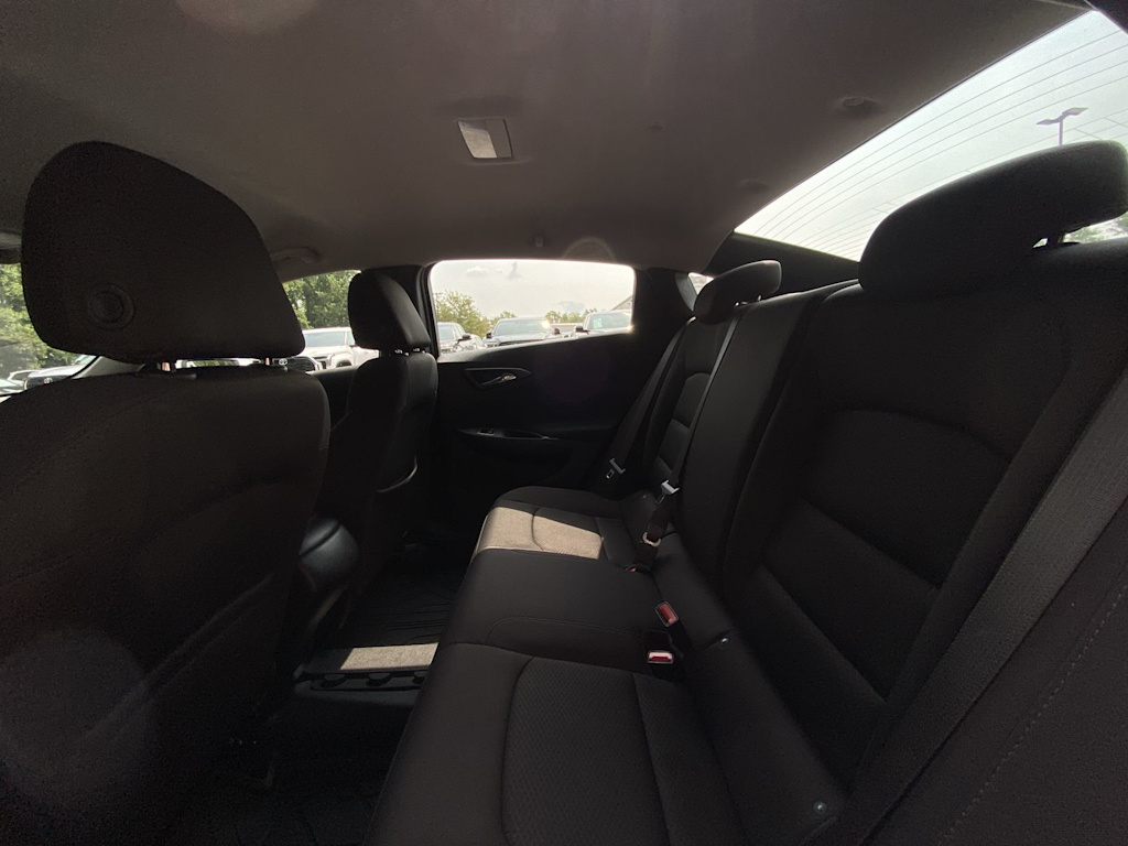 Thumbnail: 2021 Chevrolet Malibu - 31