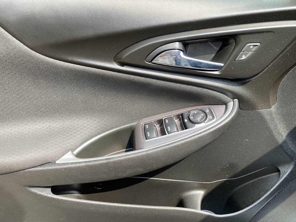 Thumbnail: 2021 Chevrolet Malibu - 29