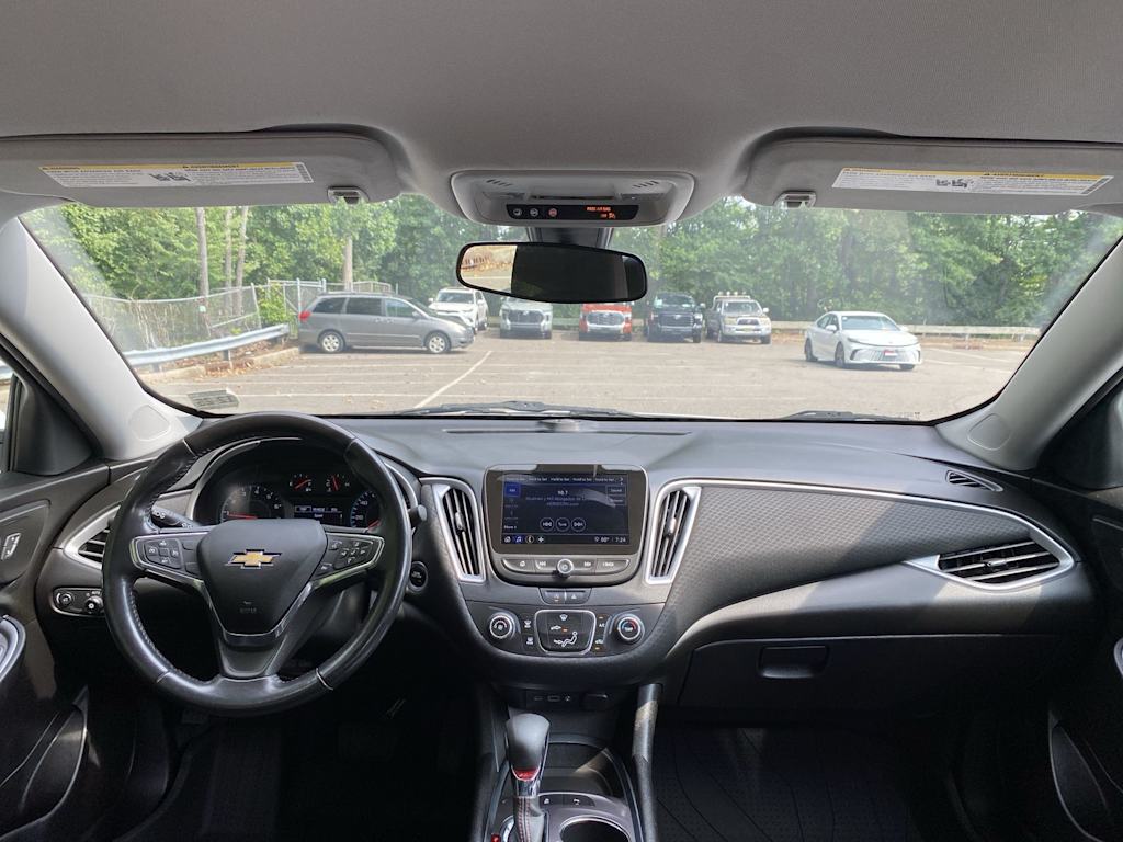 Thumbnail: 2021 Chevrolet Malibu - 2