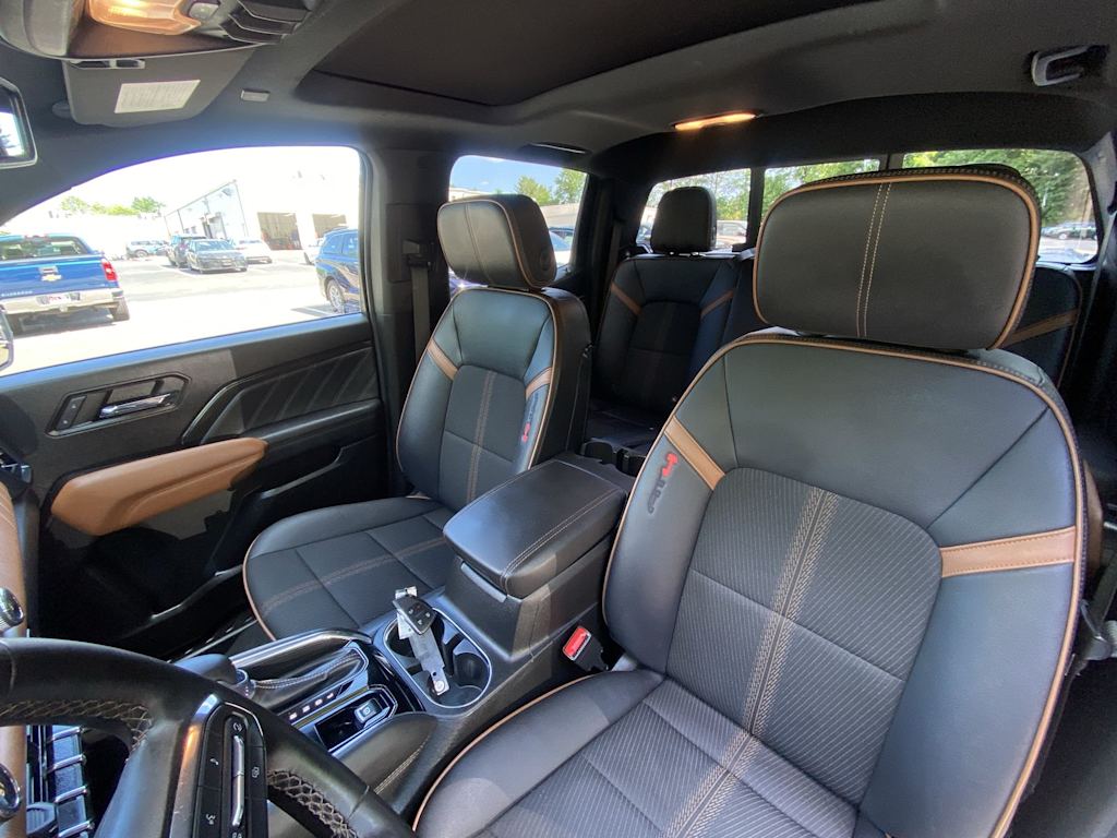 Thumbnail: 2024 GMC Canyon - 9