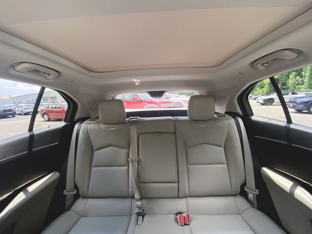 Thumbnail: 2019 Cadillac XT4 - 26