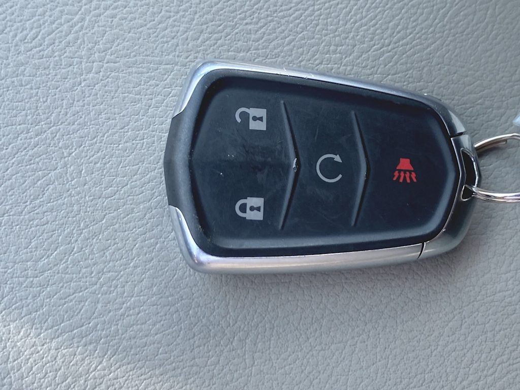 Thumbnail: 2019 Cadillac XT4 - 14