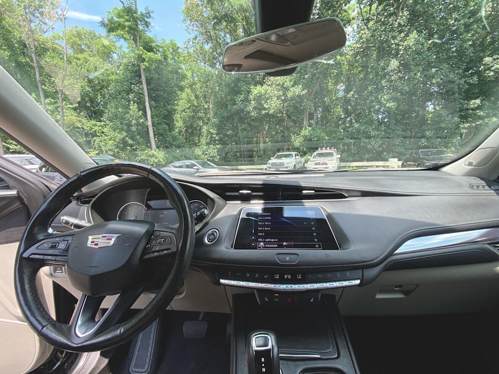 Thumbnail: 2019 Cadillac XT4 - 2
