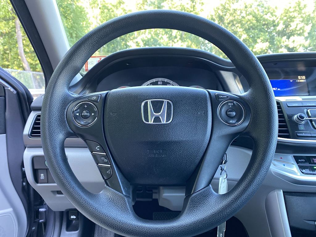 Thumbnail: 2015 Honda Accord - 13