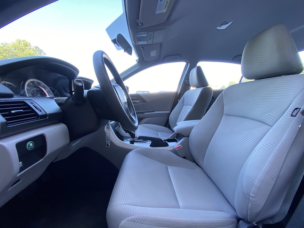 Thumbnail: 2015 Honda Accord - 10