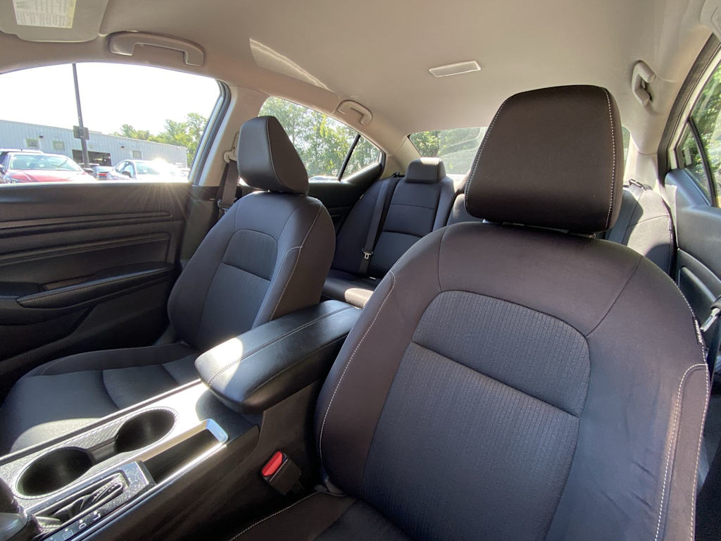 Thumbnail: 2019 Nissan Altima - 11