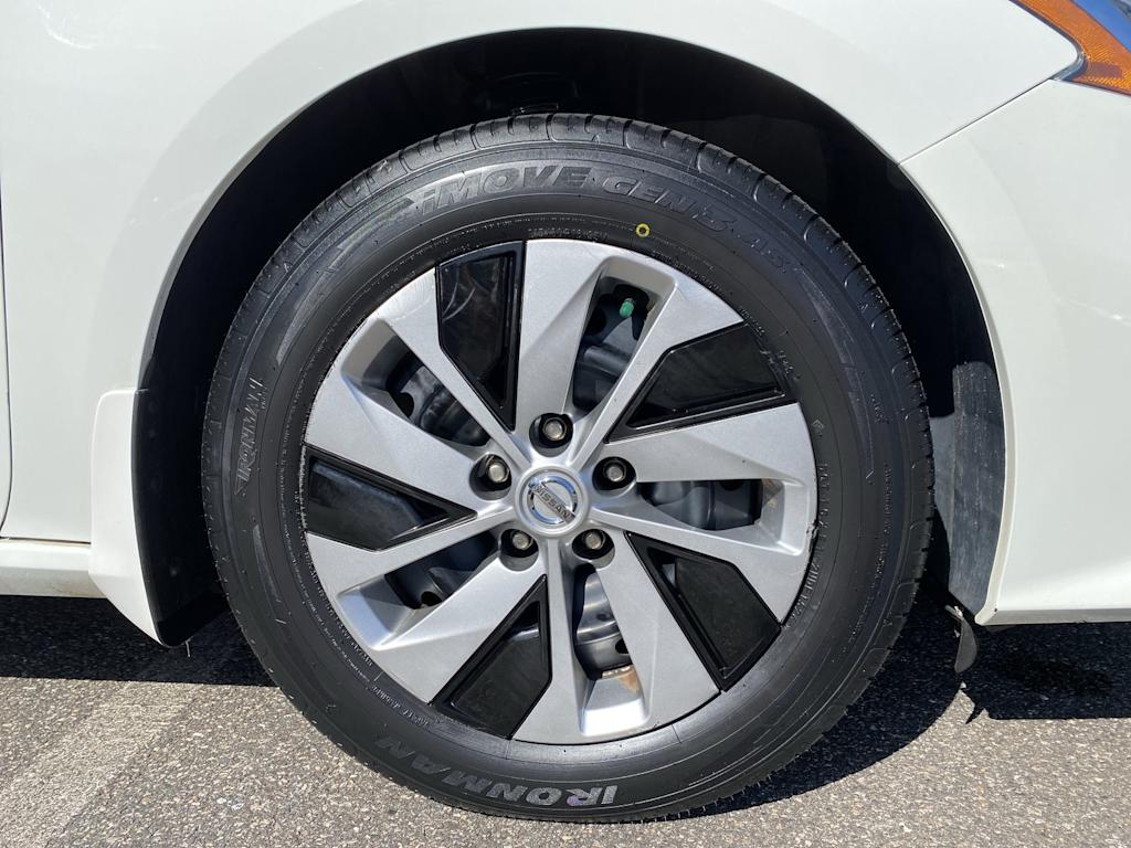 Thumbnail: 2019 Nissan Altima - 29