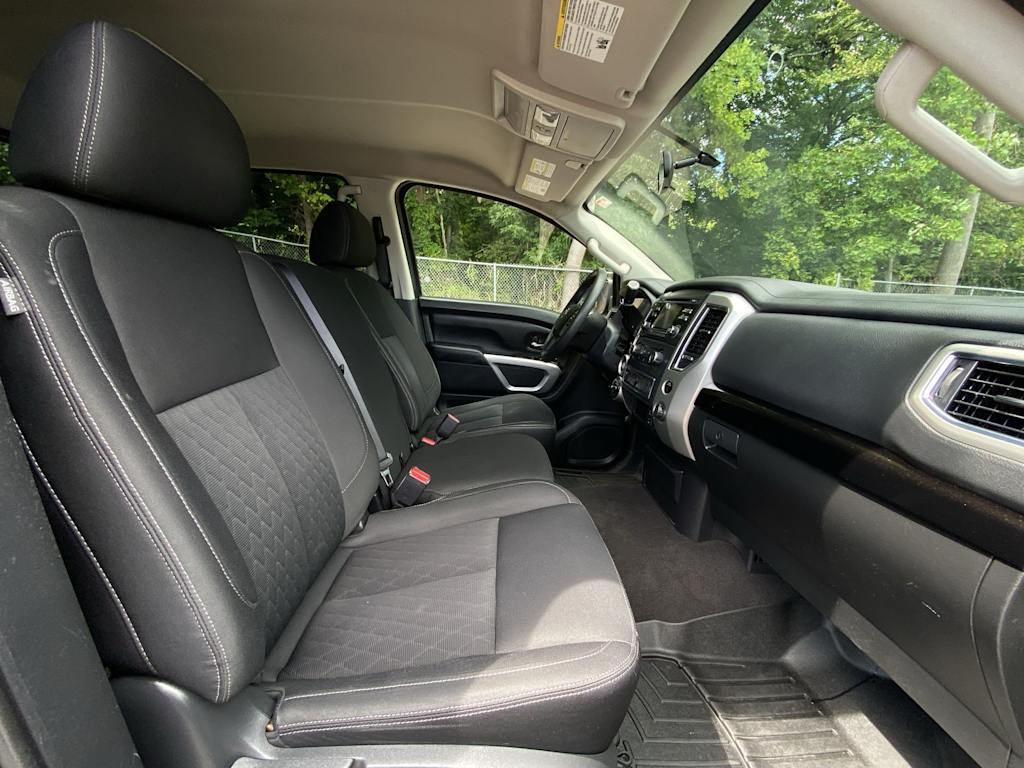 Thumbnail: 2018 Nissan Titan - 11