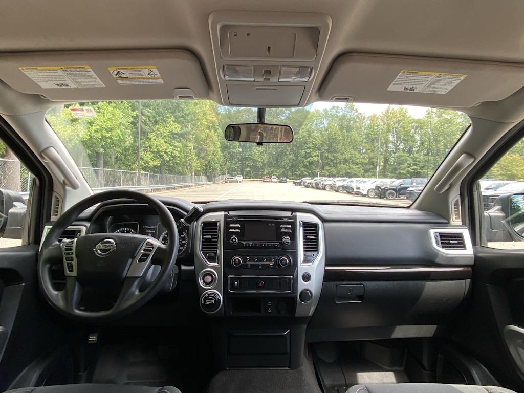 Thumbnail: 2018 Nissan Titan - 2