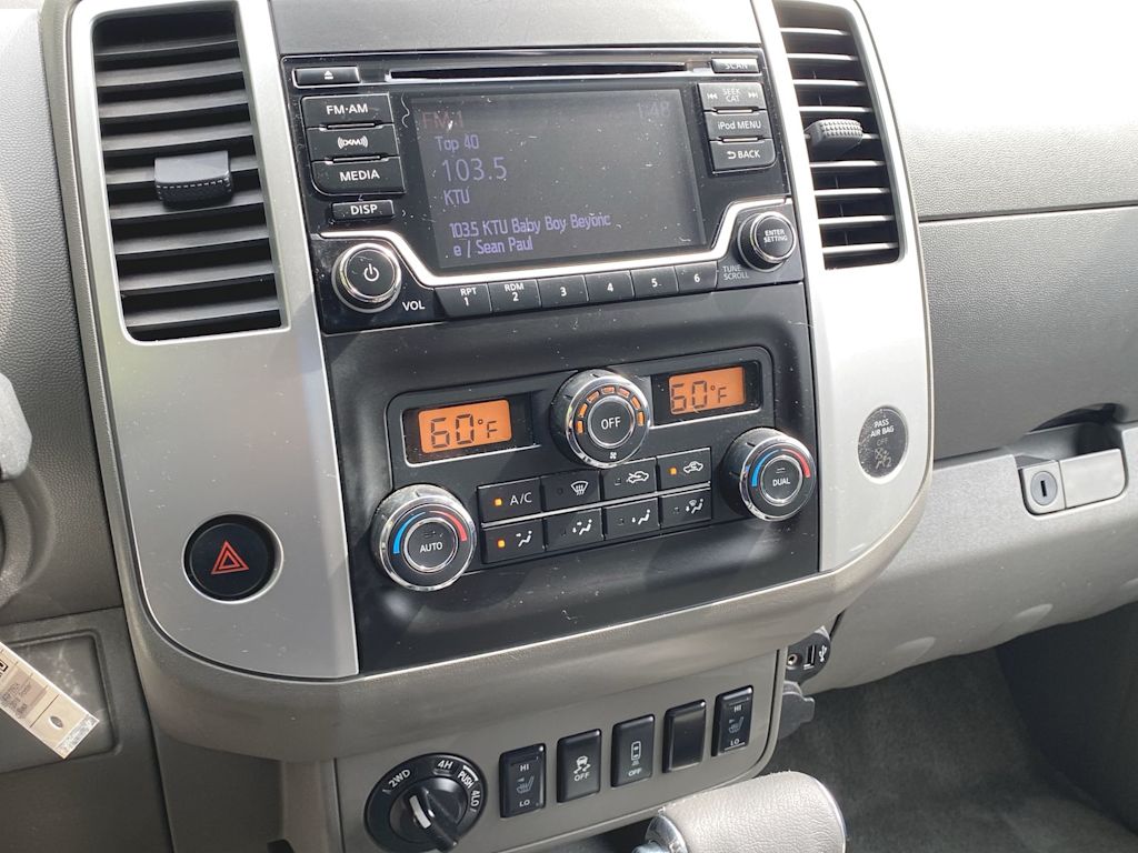 2018 Nissan Frontier SV 12