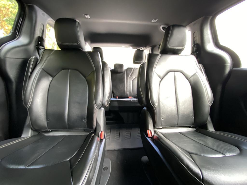 Thumbnail: 2021 Chrysler Pacifica - 35