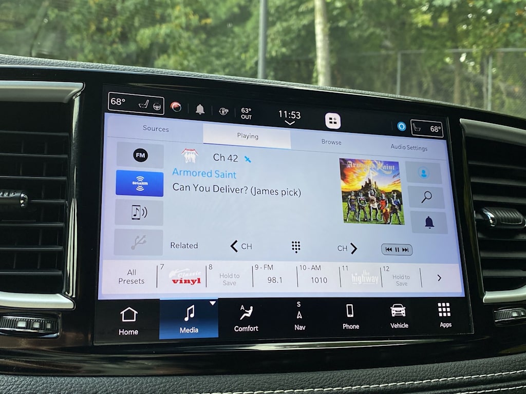 Thumbnail: 2021 Chrysler Pacifica - 14