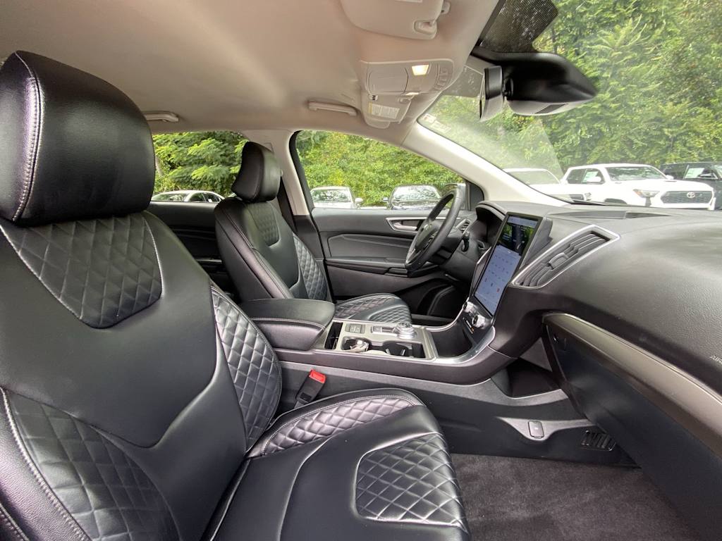 Thumbnail: 2024 Ford Edge - 24
