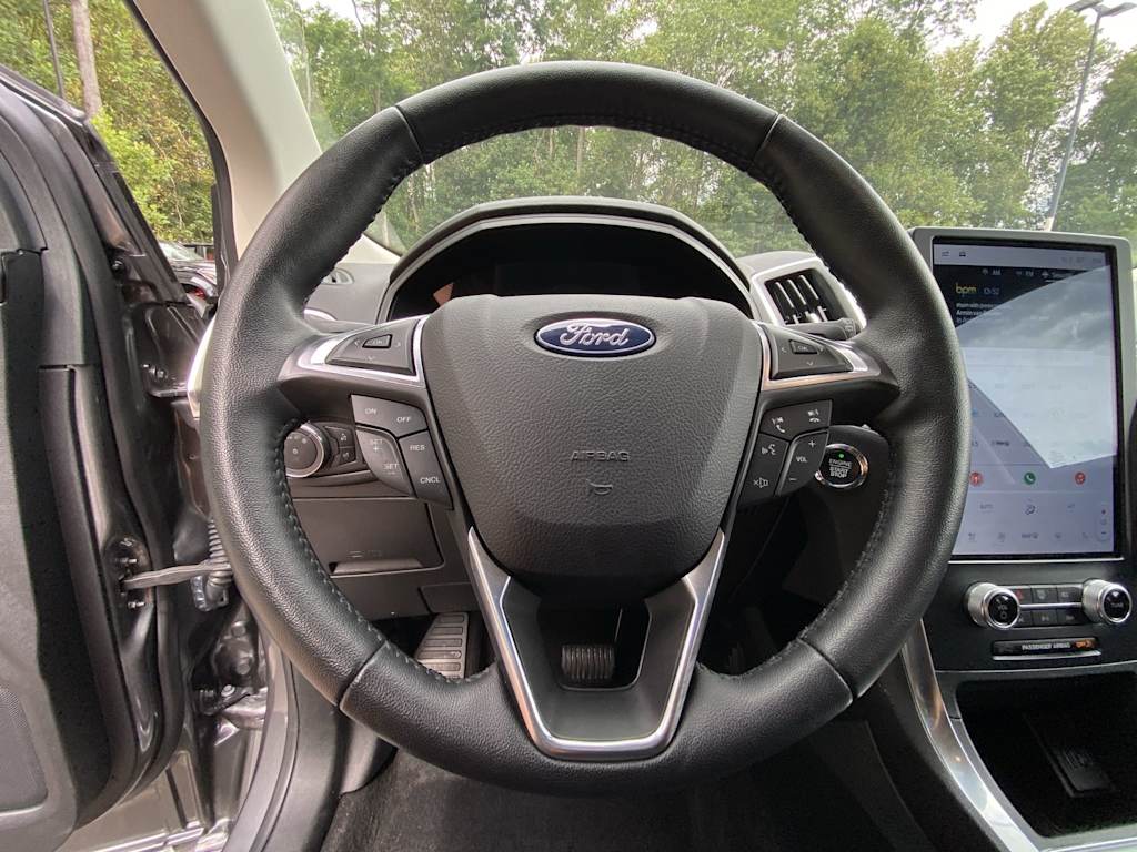 Thumbnail: 2024 Ford Edge - 10