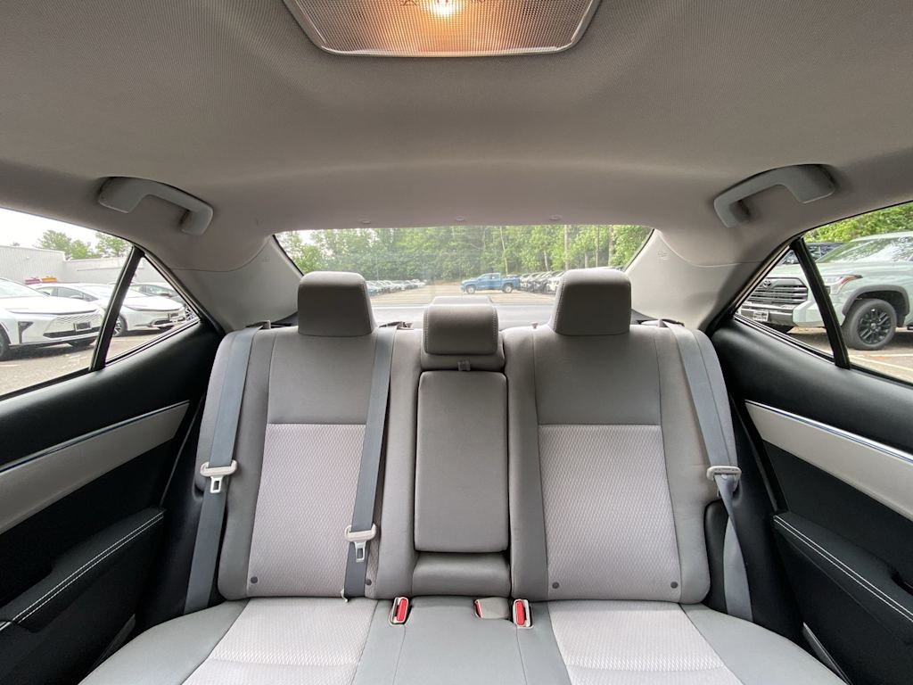 Thumbnail: 2015 Toyota Corolla - 27