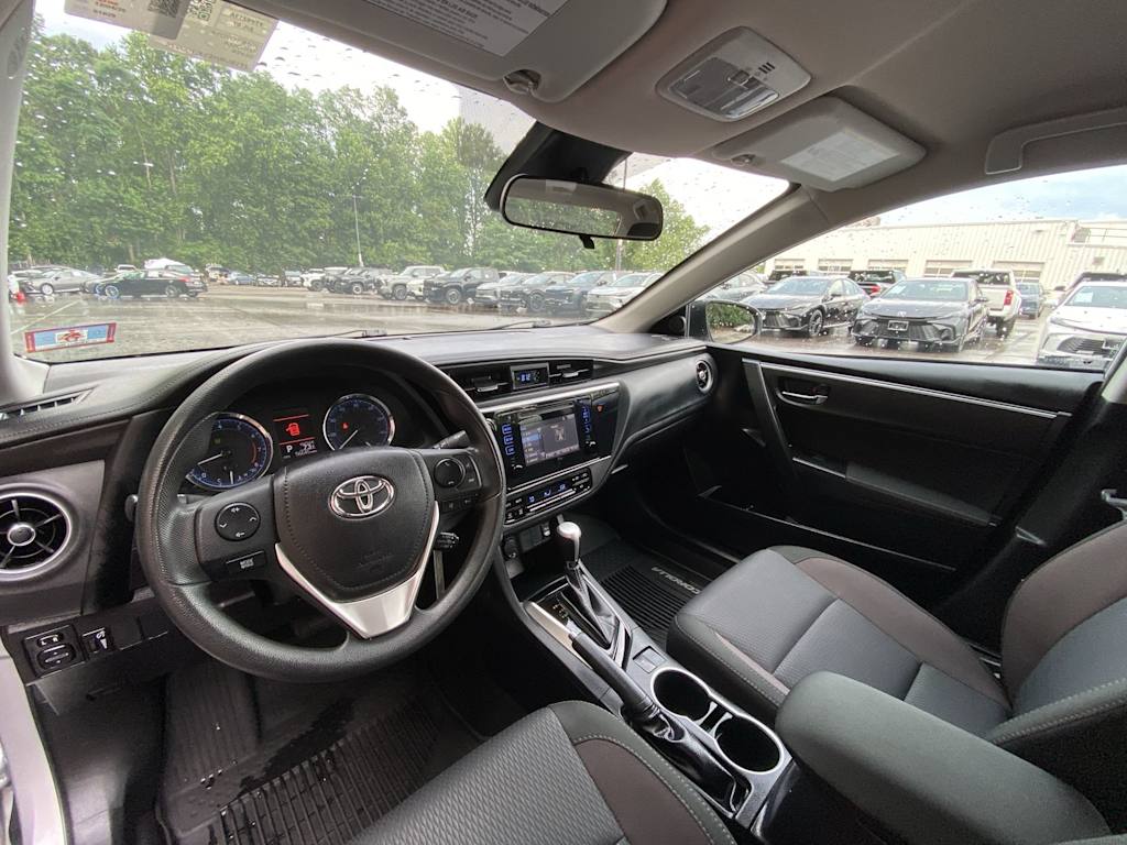 Thumbnail: 2018 Toyota Corolla - 9