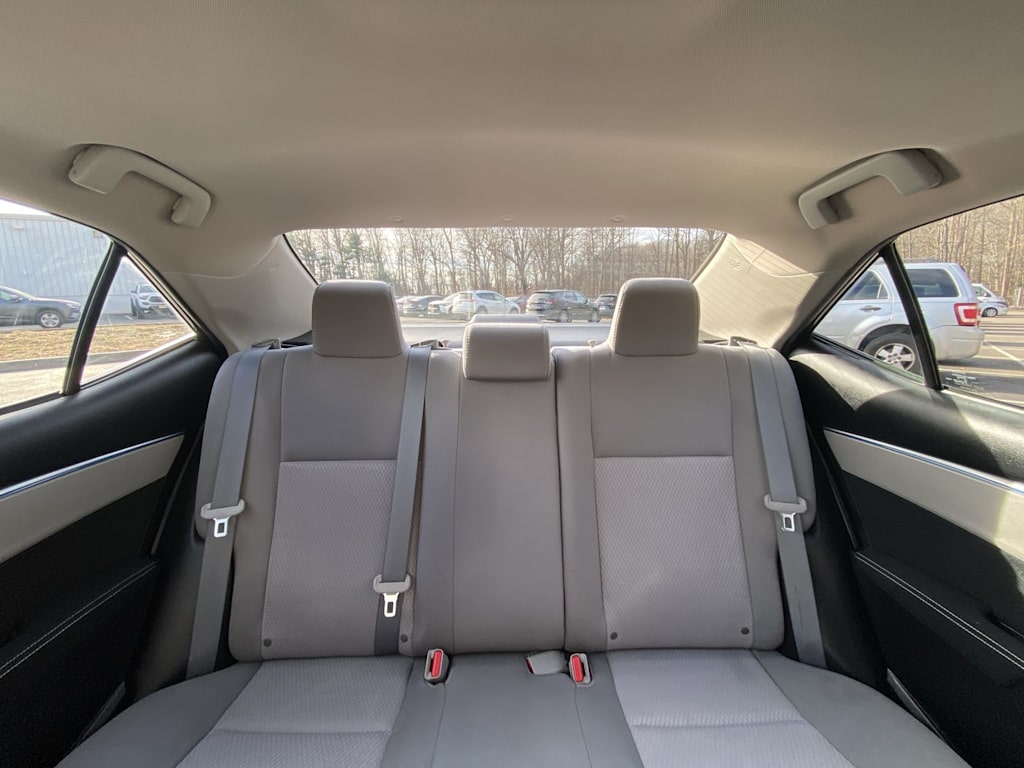 Thumbnail: 2014 Toyota Corolla - 33