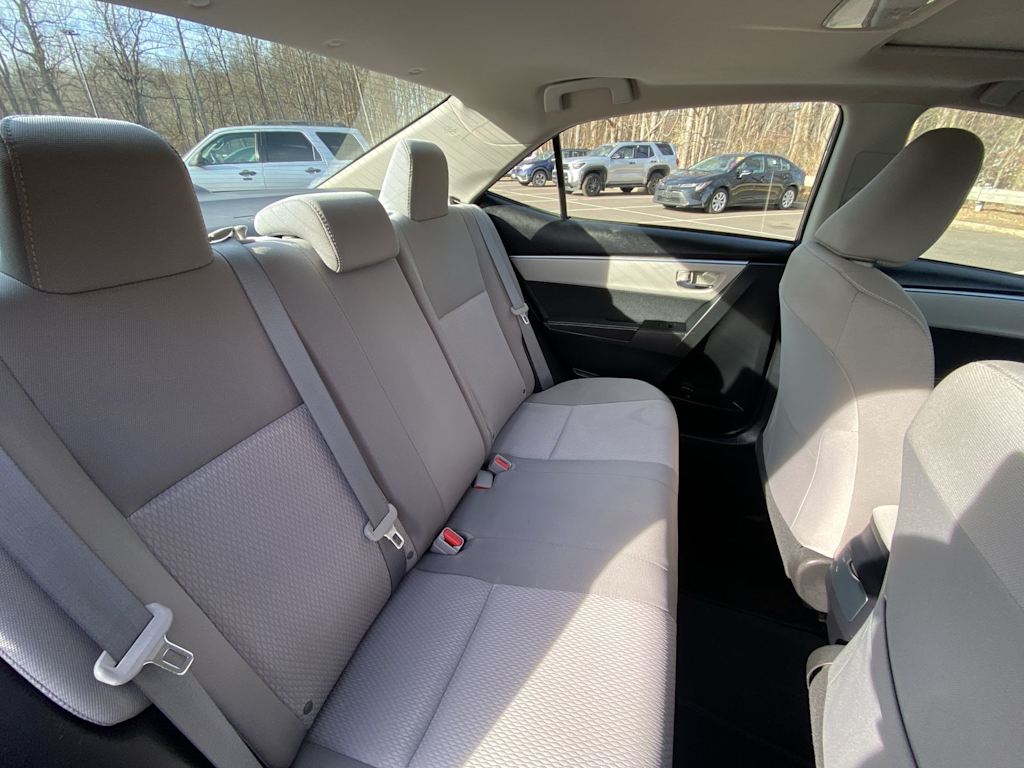 Thumbnail: 2014 Toyota Corolla - 32