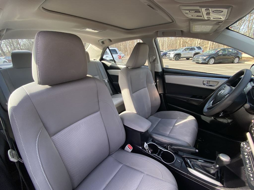 Thumbnail: 2014 Toyota Corolla - 31