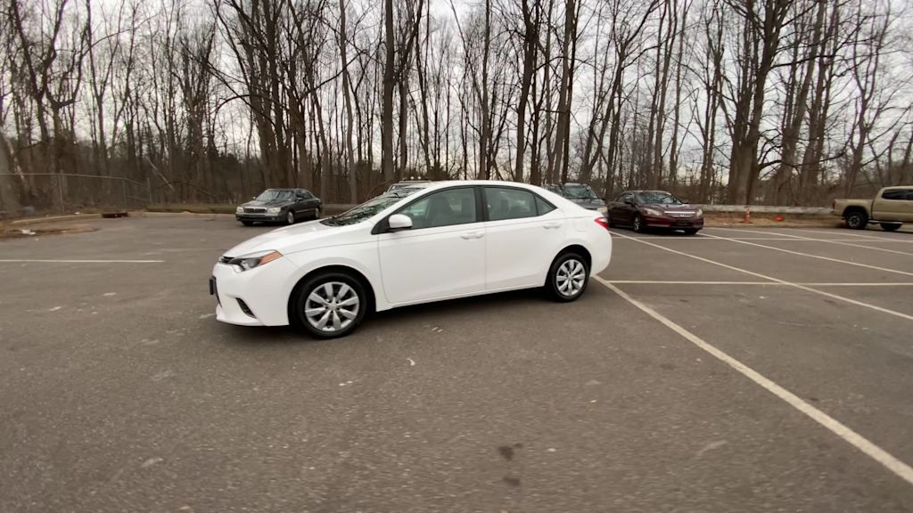 Thumbnail: 2015 Toyota Corolla - 6