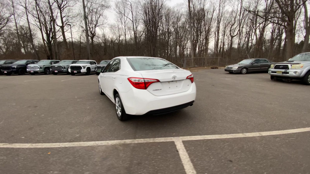 Thumbnail: 2015 Toyota Corolla - 25