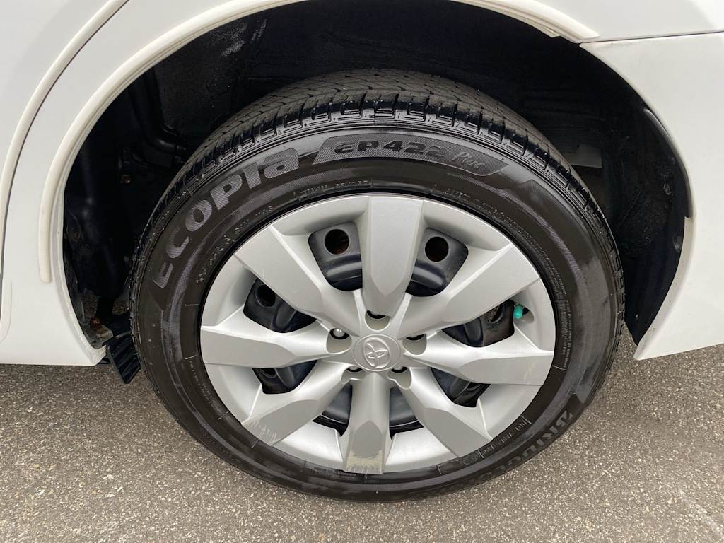 Thumbnail: 2015 Toyota Corolla - 28