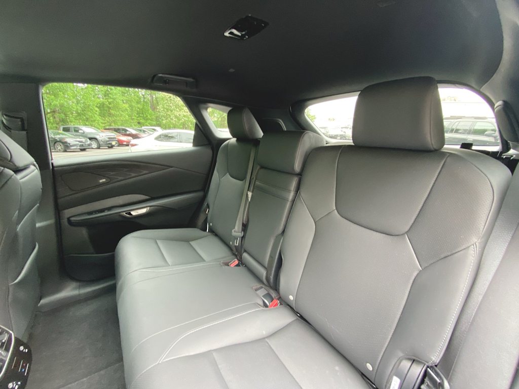 2024 Lexus RX 350 Sport Handling 9