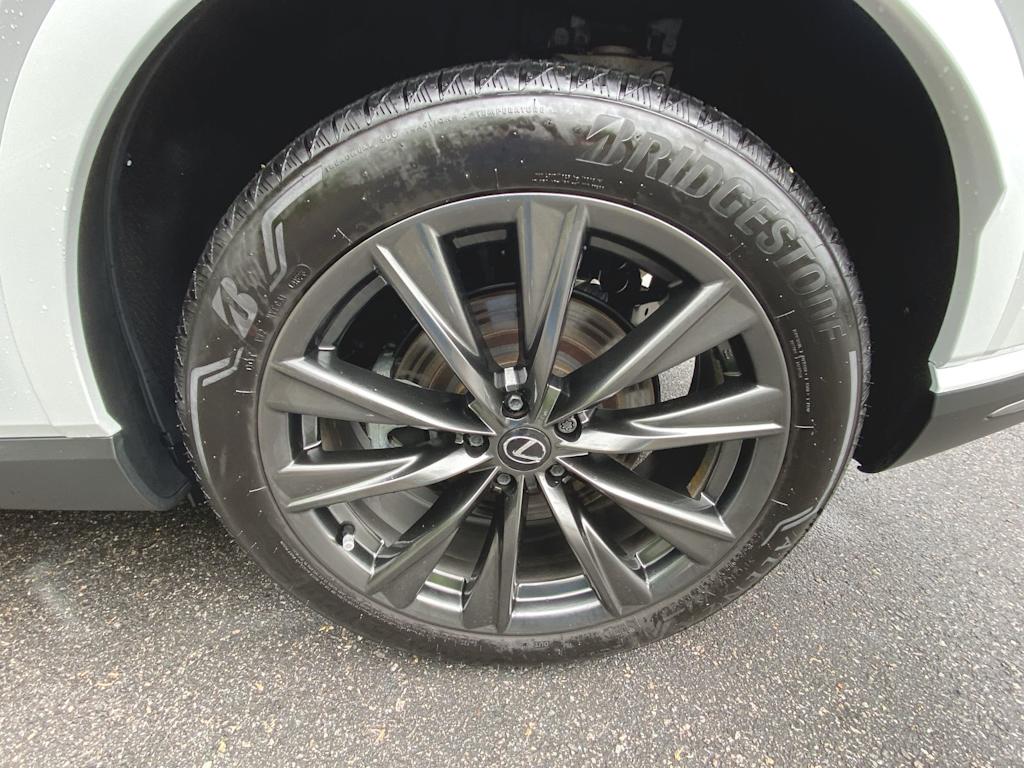 2024 Lexus RX 350 Sport Handling 20