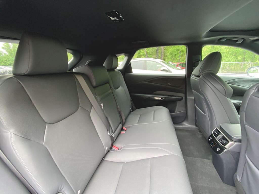 2024 Lexus RX 350 Sport Handling 27