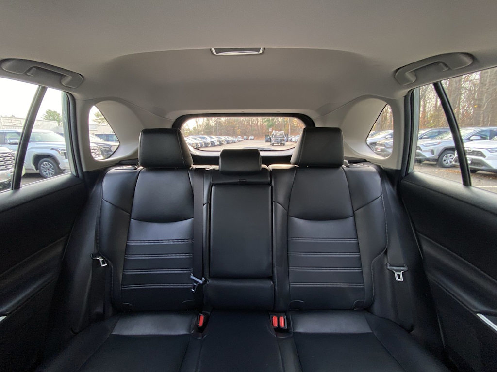 Thumbnail: 2021 Toyota RAV4 - 31