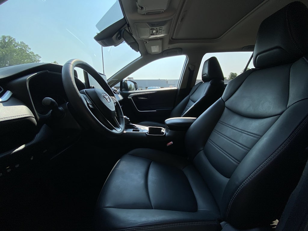 Thumbnail: 2023 Toyota RAV4 - 10