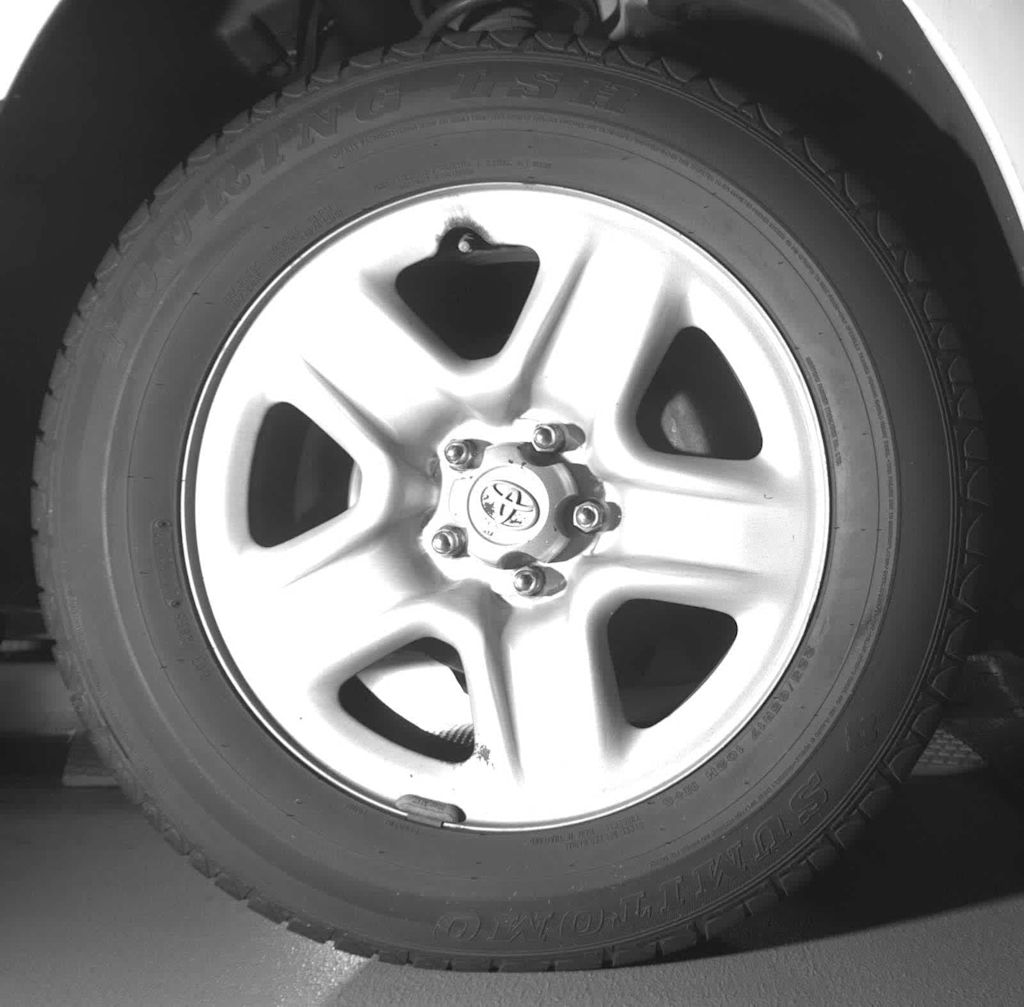 Thumbnail: 2011 Toyota RAV4 - 12