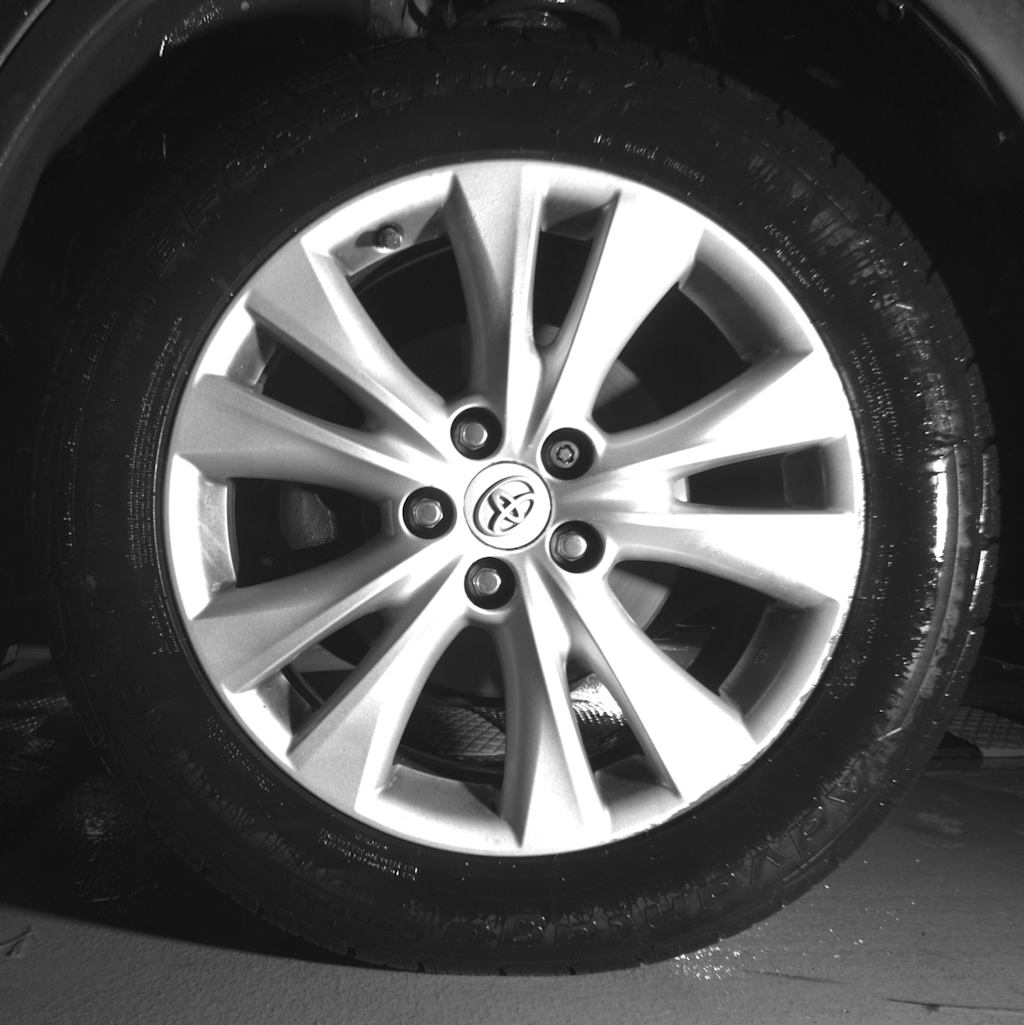 Thumbnail: 2014 Toyota RAV4 - 4