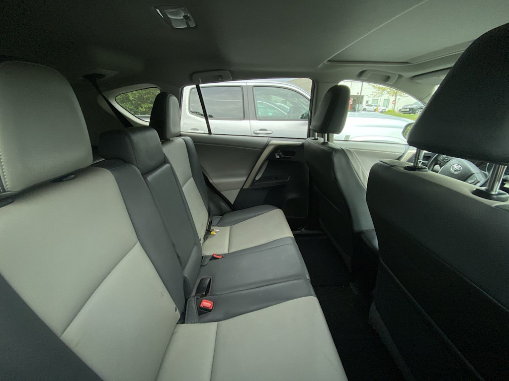 Thumbnail: 2013 Toyota RAV4 - 7