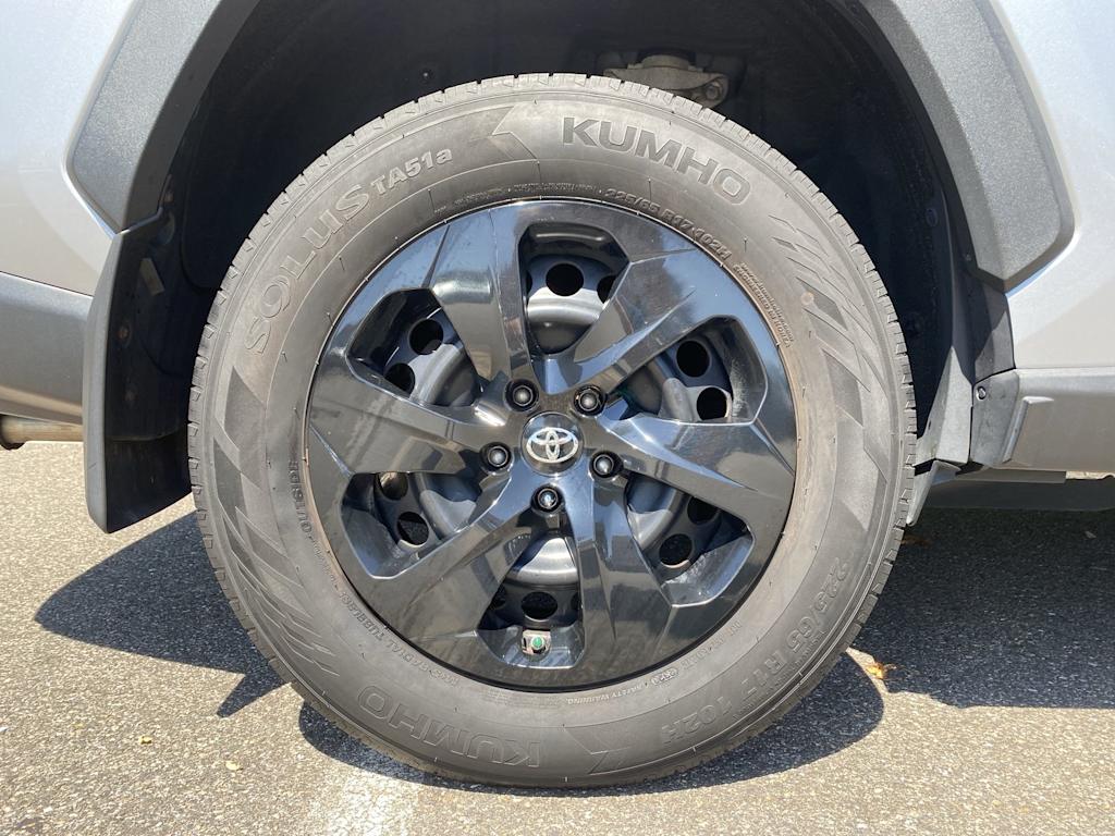 Thumbnail: 2019 Toyota RAV4 - 26