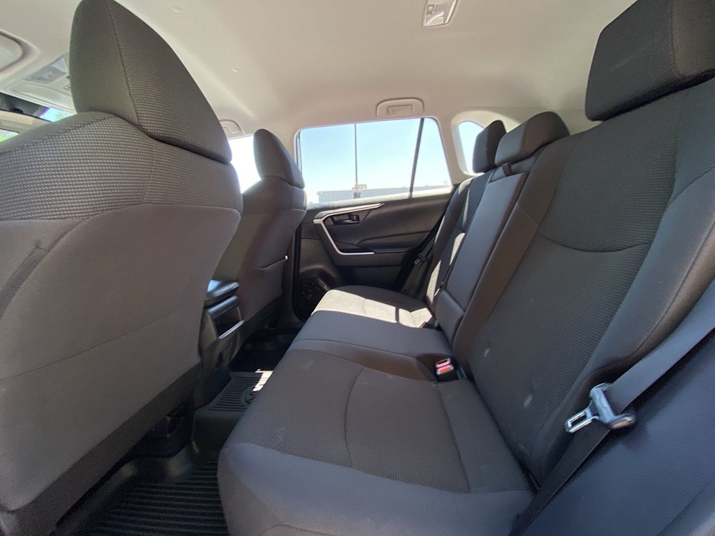 Thumbnail: 2019 Toyota RAV4 - 11
