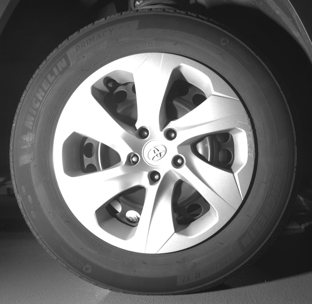 Thumbnail: 2025 Toyota RAV4 - 12