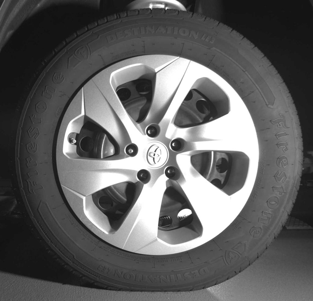 Thumbnail: 2021 Toyota RAV4 - 14