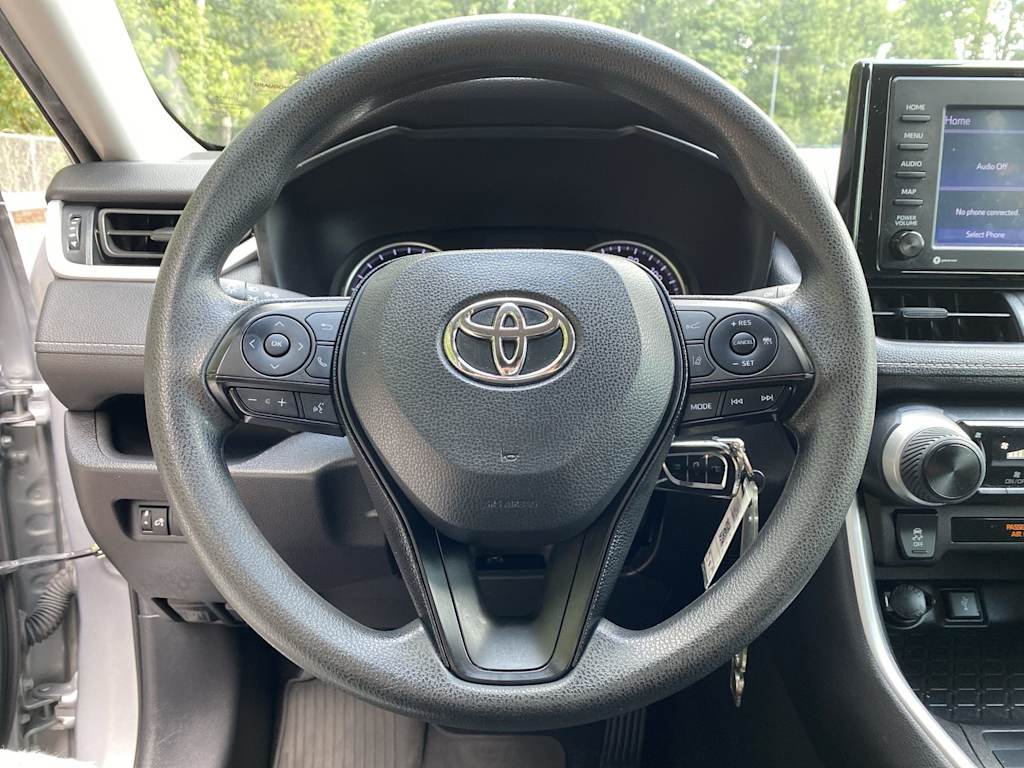 Thumbnail: 2021 Toyota RAV4 - 13
