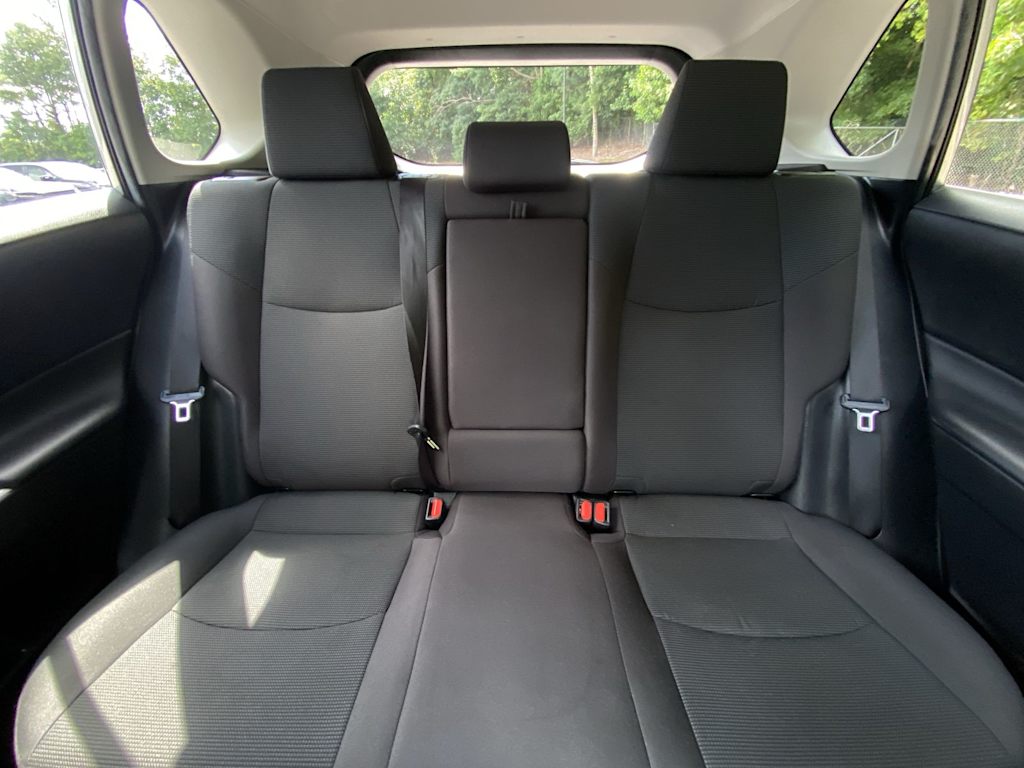 Thumbnail: 2021 Toyota RAV4 - 34