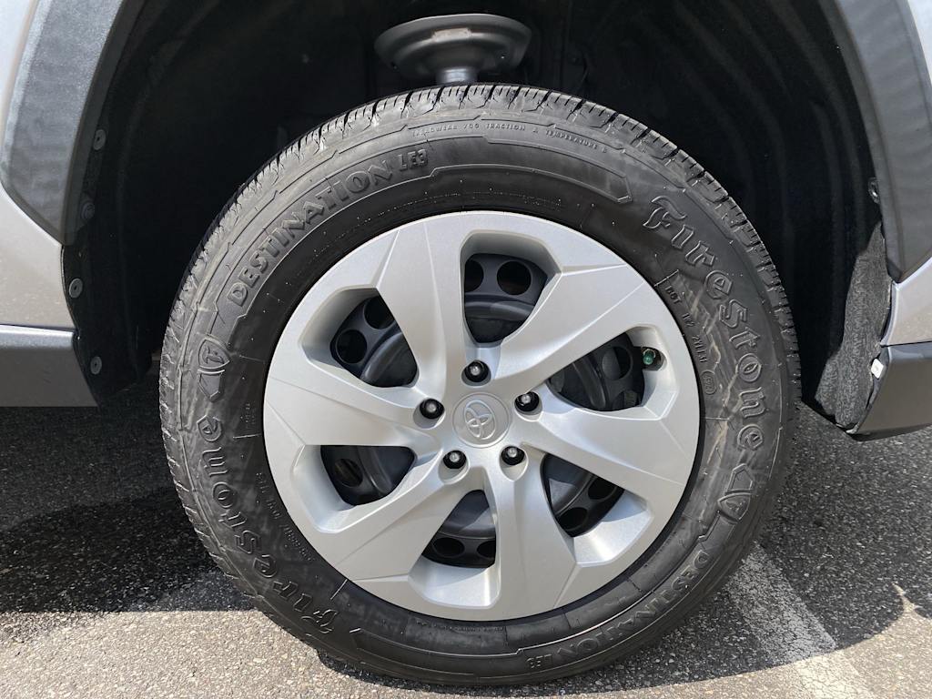 Thumbnail: 2021 Toyota RAV4 - 29