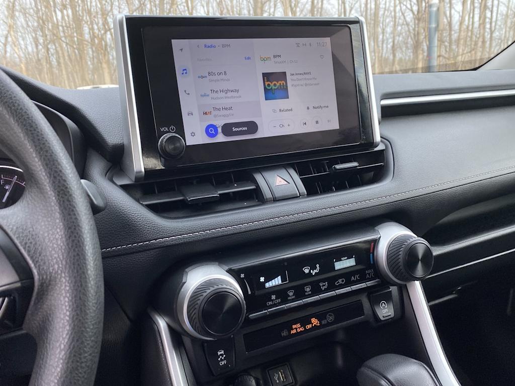 Thumbnail: 2024 Toyota RAV4 - 12